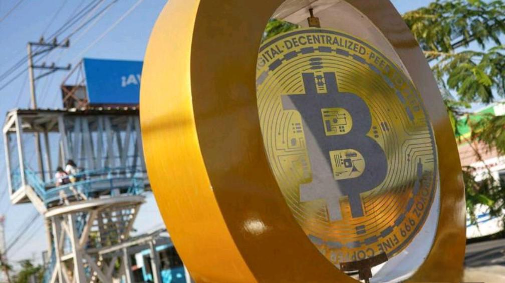 比特币空投即将开始，参与用户将获Coinbase枚代币